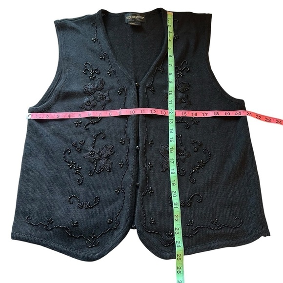 Requirements Black Beaded Floral Embroidered Knit Vest XL | Y2K Goth Grannycore - Picture 9 of 9